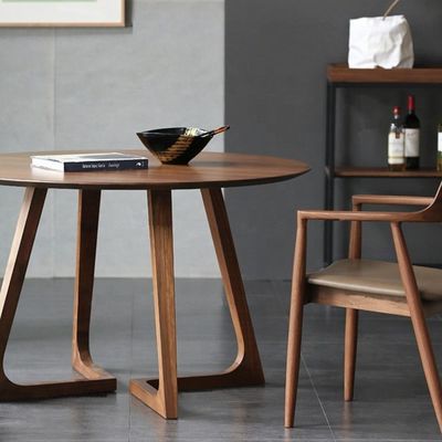 Σύγχρονα έπιπλα τραπεζαρίας 2021 Οικονομικό ξύλινο τραπέζι με προσαρμοσμένο πρακτικό σχεδιασμό και χαρακτηριστικά