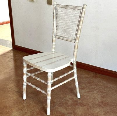 Φυσική μαύρη ανθεκτική τραπεζαρική καρέκλα, με σκανδιναβικό σχεδιασμό, σύγχρονο δείγμα από στερεό ξύλο, από PU δέρμα για το γαμήλιο δωμάτιο.