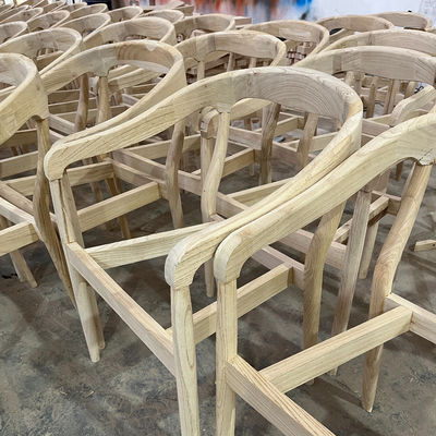 Βόρειο ξύλο Στρατηγική τραπέζι μοντέρνο σχεδιασμό Στυλ W50*D52*H80 cm Στρατηγικό ξύλο για γάμους και τραπέζια