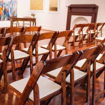 Καρέκλα εστιατορίου για συμπόσιο Σύγχρονη αναδιπλούμενη στερεά ξύλο τραπεζαρία γάμος ξύλινη καρέκλα