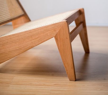 Σύγχρονο σχεδιασμό έπιπλα για το σπίτι Γυμνασμένα καρέκλα από ράταν Μακρύ ξύλο Καρέκλα για χώρους αναψυχής Σύγχρονο ύφος