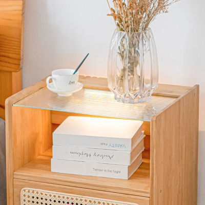 Γεννημένο από ξύλο υλικό και σύγχρονο σχεδιασμό