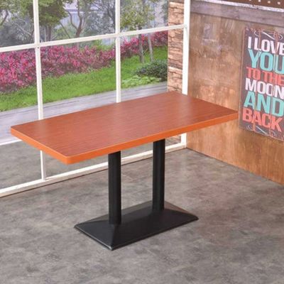 Προσαρμοσμένο πρακτικό οικονομικό τραπέζι μπαρ από στερεό ξύλο ξύλινο τραπέζι μπαρ ειδικό τραπέζι μπαρ εξωτερικό τραπέζι μπαρ για έπιπλα μπαρ