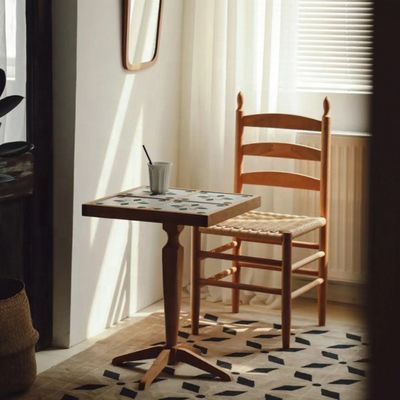 Στρατηγική τραπεζαρία από στερεό ξύλο με σχοινί