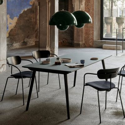 Σπίτι Έπιπλα Μαγνητό ξύλο Τετραγωνικό τραπεζάκι για σύγχρονα εστιατόρια