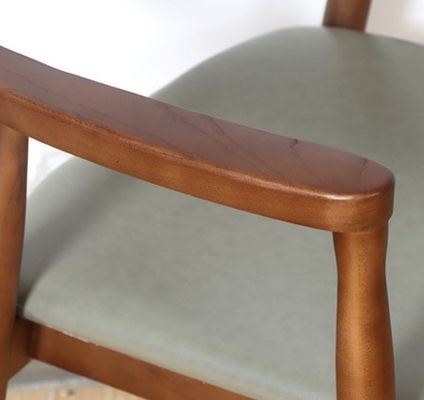 Βόρειοευρωπαϊκό PU δερμάτινα μαξιλάρια Σκληρό ξύλινο τραπεζικό καρέκλα για εστιατόριο Όχι Διπλωμένη και OEM εξυπηρέτηση αποδεκτή