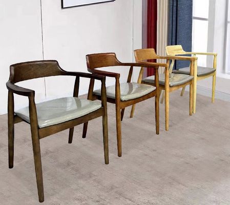 Βόρειοευρωπαϊκό PU δερμάτινα μαξιλάρια Σκληρό ξύλινο τραπεζικό καρέκλα για εστιατόριο Όχι Διπλωμένη και OEM εξυπηρέτηση αποδεκτή