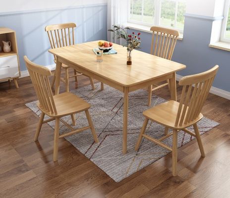 Σύγχρονη καρέκλα τραπεζαρίας από στερεό ξύλο για το εστιατόριο Windsor