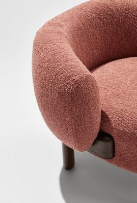 Υπηρεσία OEM Αποδεκτή Καρέκλα αναψυχής Βόρειος σαλόνι ξύλινος καναπές Καρέκλα με μαξιλάρι