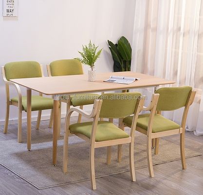 Σκληρό ξύλινο στοιβαχτό καρέκλα για μοντέρνα τραπεζαρία σε πολλαπλά χρώματα ξενοδοχείο εστιατόριο τραπέζι σπίτι