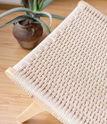 Μεμονωμένο καναπέ από στερεό ξύλο υφασμένο με σχοινί συνδυασμός στυλ και λειτουργίας για έπιπλα καθιστικού