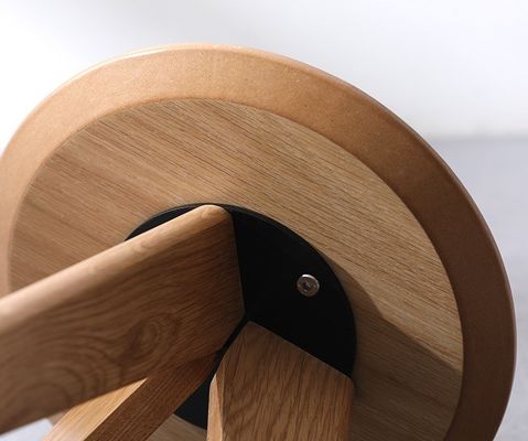 Χωρίς διπλωμένο σύγχρονο βόρειο ξύλο Πλευρό τραπέζι καφέ Έπιπλα συμπαγούς ξύλου τραπέζι καφέ Τελικά νιτρολάκκα για καθιστικό