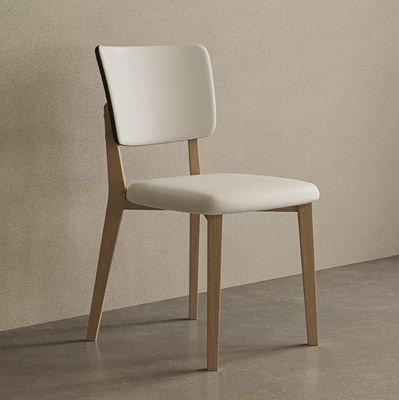 Καρέκλες τραπεζαρίας ξενοδοχείων W47*D48*H86CM Morden Nordic PU Leather Wood Chair for Dining Room Furniture Polished