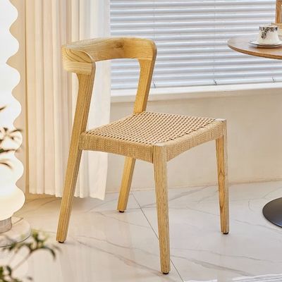 Σύγχρονη καρέκλα εστιατορίου από στερεό ξύλο με σχοινί και προσαρμοσμένο λογότυπο