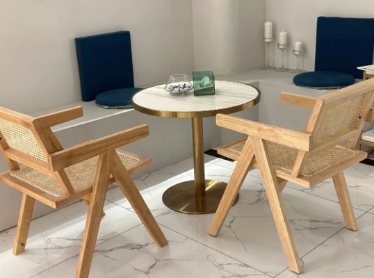 Μαύρο/Μαυροκαρύδι Χρώμα Σκληρό ξύλο με καρέκλα από ράταν για έπιπλα τραπεζαρίας μοντέρνου στυλ