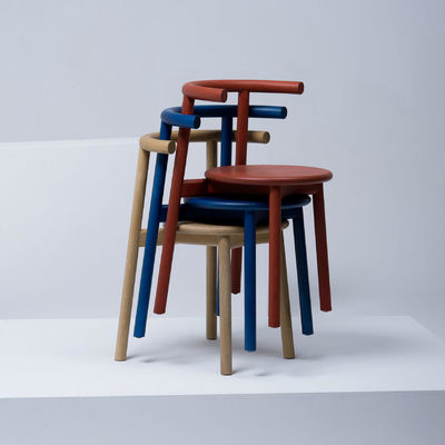 Σπίτι Έπιπλα Σκανδιναβικό καθιστικό Στρατόπεδο τραπεζαρίας από στερεό ξύλο με εστιατόριο και φινίρισμα από νιτρολάκο