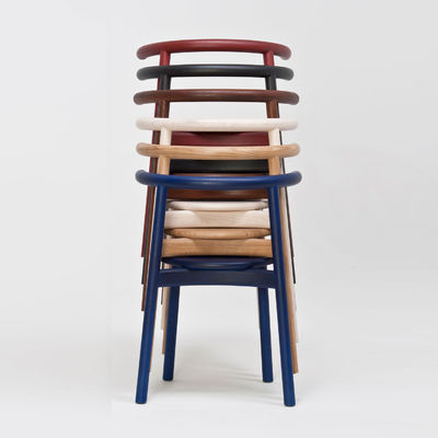 Σπίτι Έπιπλα Σκανδιναβικό καθιστικό Στρατόπεδο τραπεζαρίας από στερεό ξύλο με εστιατόριο και φινίρισμα από νιτρολάκο