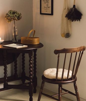 Χωρίς διπλώματα και ταχυδρομικές συσκευασίες Στρατηγική τραπεζαρίας από στερεό ξύλο Λοξοφόρο στυλ σκανδιναβικό τέλειο για τραπεζαρία