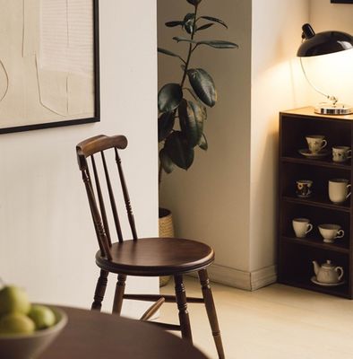 Χωρίς διπλώματα και ταχυδρομικές συσκευασίες Στρατηγική τραπεζαρίας από στερεό ξύλο Λοξοφόρο στυλ σκανδιναβικό τέλειο για τραπεζαρία