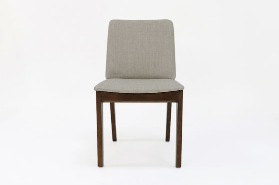 Στρατηγική τραπεζαρίας από στερεό ξύλο με προσαρμοσμένη ταπετσαρία