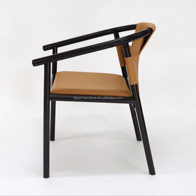 Ειδική καρέκλα τραπεζαρίας Με στερεό ξύλινο πλαίσιο Ελεύθερο καθιστικό Αξιοθέτηση Καρέκλες με καφέ δέρμα σέλας