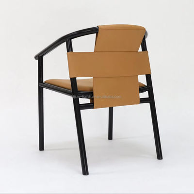 Ειδική καρέκλα τραπεζαρίας Με στερεό ξύλινο πλαίσιο Ελεύθερο καθιστικό Αξιοθέτηση Καρέκλες με καφέ δέρμα σέλας