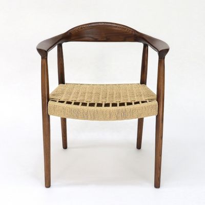 Προσαρμοσμένη καρέκλα υποκαταστημάτων Κένεντι Σύγχρονο στυλ σκανδιναβικού στυλ Στερεό ξύλο Πρόεδρος Καρέκλα τραπεζαρίας για εστιατόρια και καφετέριες