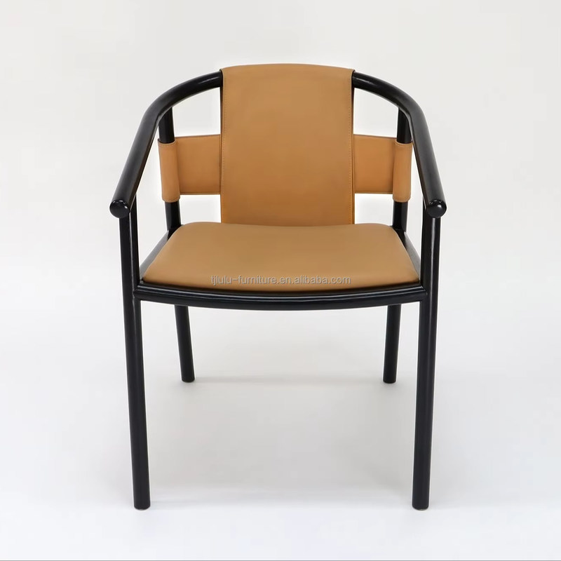 Ειδική καρέκλα τραπεζαρίας Με στερεό ξύλινο πλαίσιο Ελεύθερο καθιστικό Αξιοθέτηση Καρέκλες με καφέ δέρμα σέλας